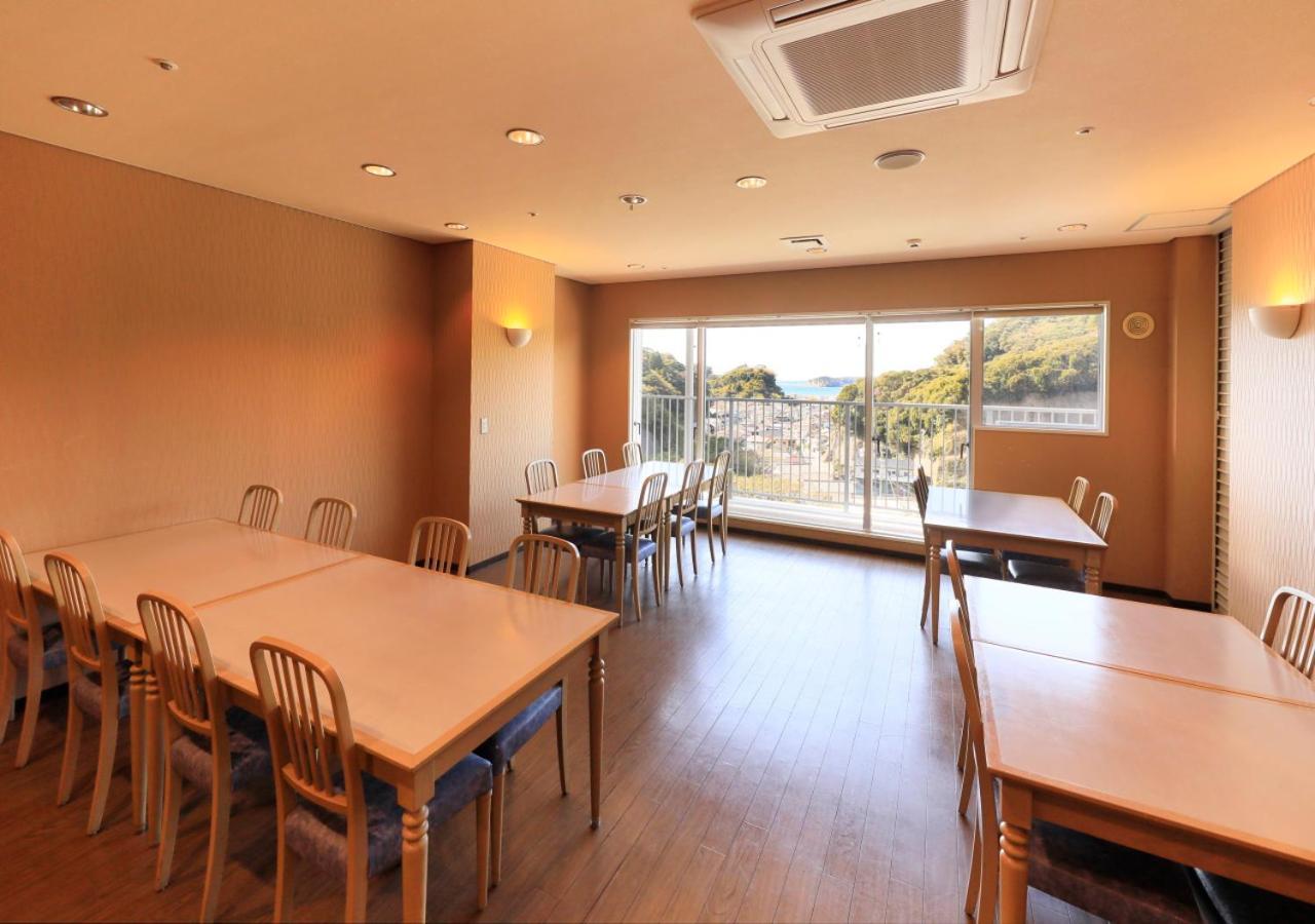 Katsuura Hilltop Hotel & Residence Eksteriør billede